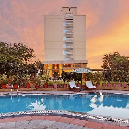 Temple Tree Hotel Shirdi Exterior photo